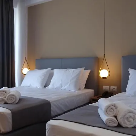 Valmar Hotel